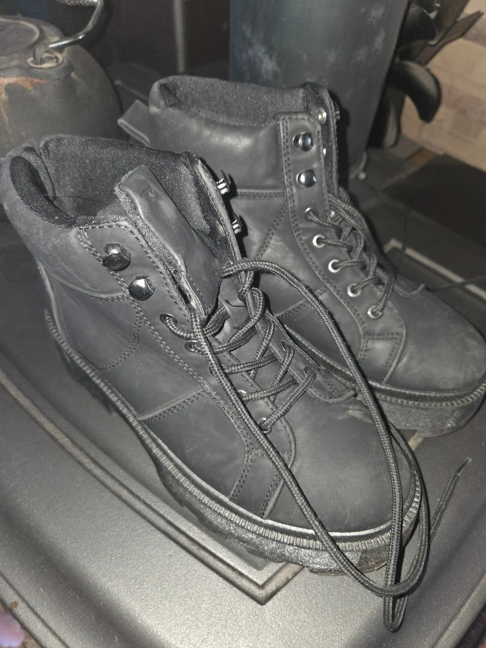 Black Women's Lug-Sole Ankle Boots - Classic Workwear Style With 2
